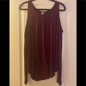 Old navy cold shoulder top